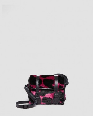 Dr Martens 7 Inch Faux Fur Cow Print Crossbody Accessories Laukut Pinkki Mustat | Suomi_Dr39644