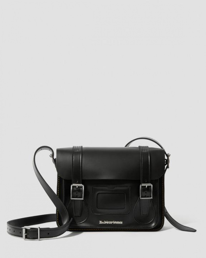 Dr Martens 11 inch Nahkaiset Messenger Accessories Laukut Mustat | Suomi_Dr13966