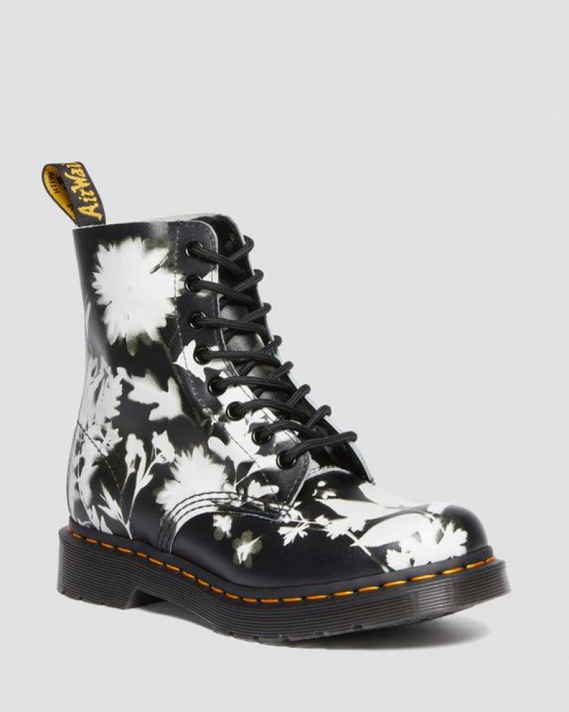 Dr Martens 1460 Pascal Floral Shadow Nahkaiset Pitsi Up Naisten Saappaat Mustat Valkoinen | Suomi_Dr91796