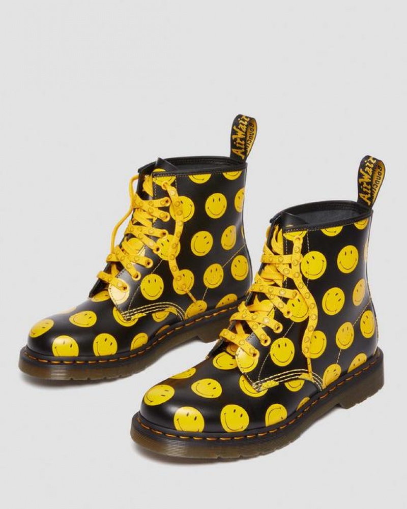 Dr Martens 1460 Smiley® Smooth Nahkaiset Pitsi Up Naisten Saappaat Mustat | Suomi_Dr80970