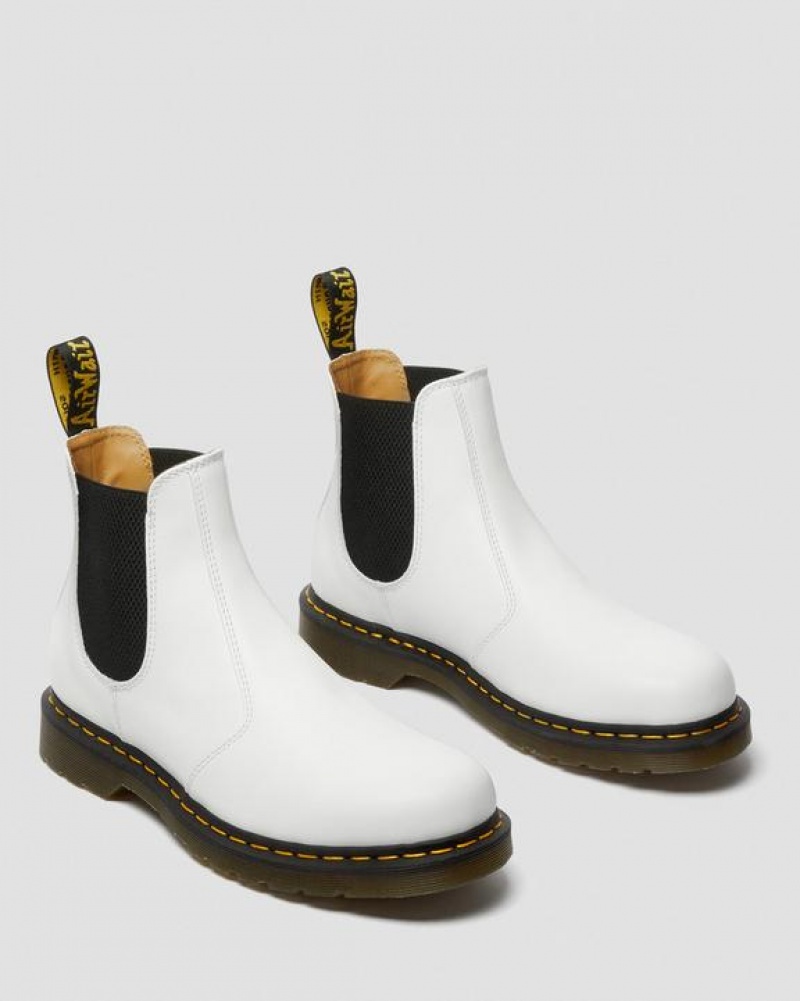 Dr Martens 2976 Yellow Stitch Smooth Nahkaiset Chelsea Miesten Saappaat Valkoinen | Suomi_Dr68860