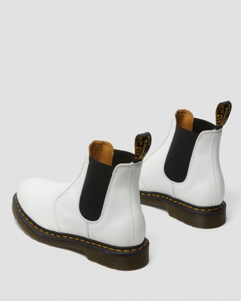 Dr Martens 2976 Yellow Stitch Smooth Nahkaiset Chelsea Miesten Saappaat Valkoinen | Suomi_Dr68860