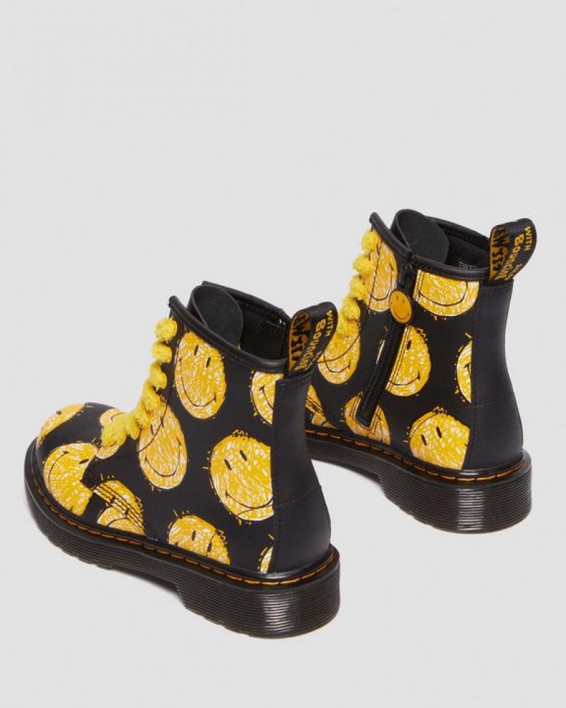 Dr Martens Junior 1460 Smiley® Hydro Nahkaiset Pitsi Up Lasten Saappaat Mustat | Suomi_Dr55589